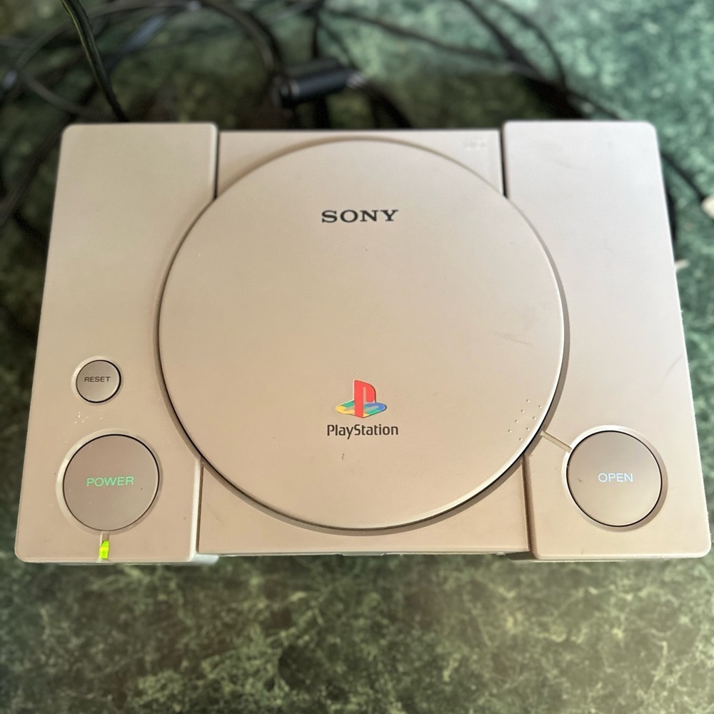 Play Station1 system 1998 SCPH-7501 - Picture 12 of 14